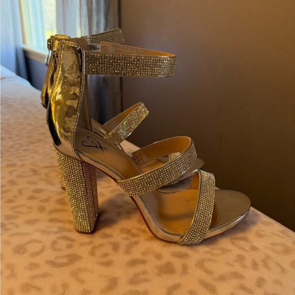 Windsor High Heels - Picture 3 of 6